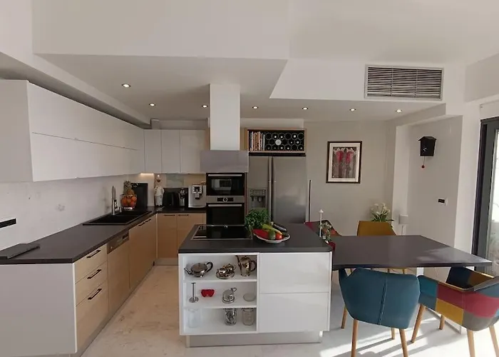 Am Belle Vue * Ханья